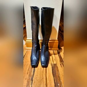 Li Clairborne knee high boots size 7